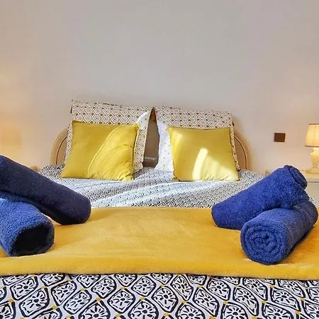 Chez Coralie - T2, 2 Pers, Parking, Balcon Appartamento