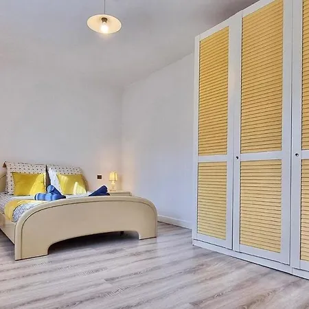Appartamento Chez Coralie - T2, 2 Pers, Parking, Balcon